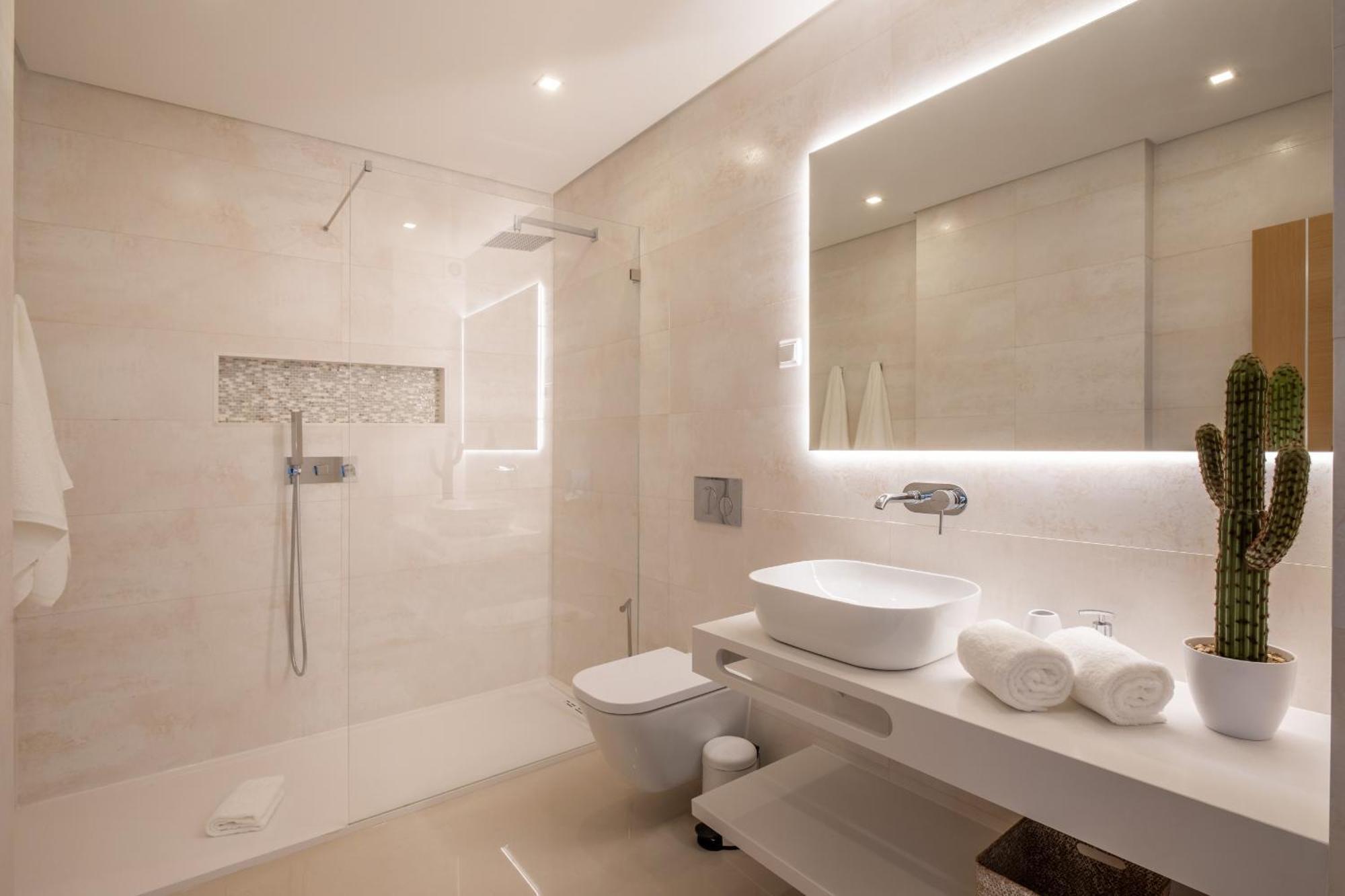 Ocean & 3 With Pool By Homing Apartment Lagos