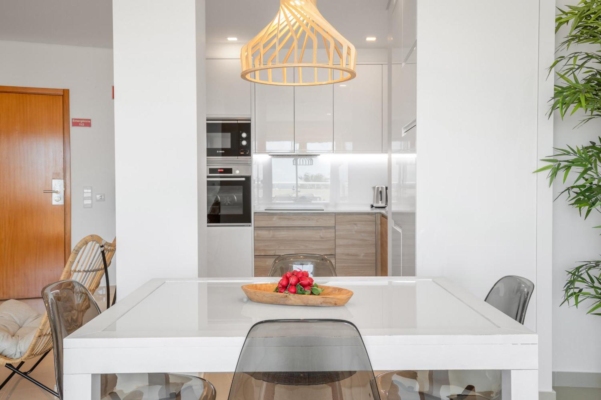 Ocean & 3 With Pool By Homing * Lagos